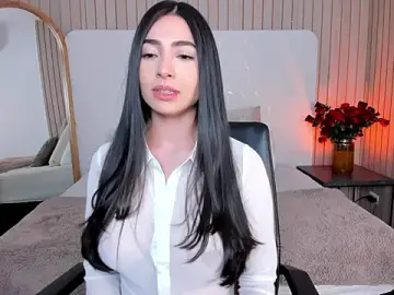 Stripchat Best live sex cam show of EmelyParker