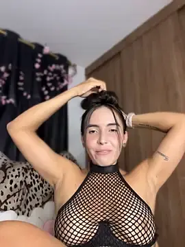 Stripchat Free Porn Cam of ScarletDarkMuse