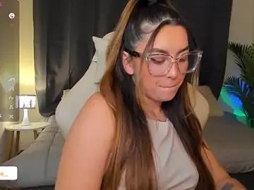 Stripchat Best live sex cam show of dakottaa_