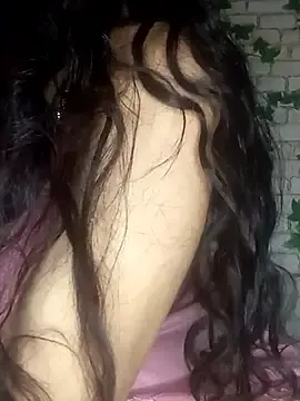 Stripchat Live Sex Cam of yaraa49