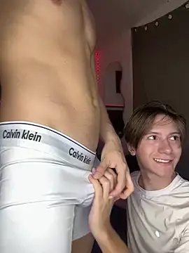 Stripchat Watch Live Sex Cams of Alex_and_Fabian
