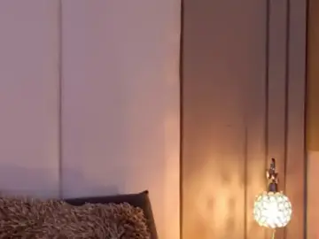 Stripchat Watch Live Sex Cams of Eva_Bray