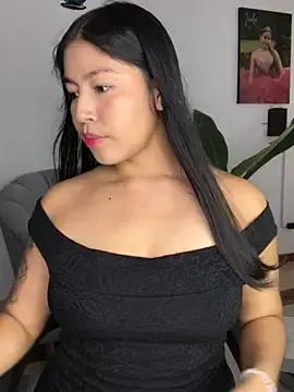 Stripchat Free Live Porn of EmmaRossem