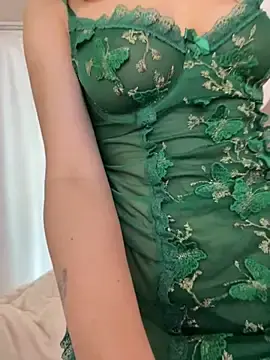 Stripchat Sex Cam of Haze24Red