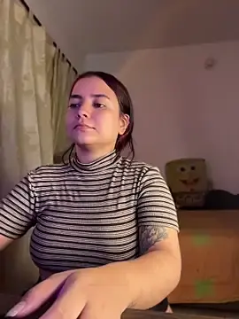 Stripchat Adult Webcam of Ema_kraus