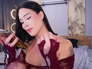 Stripchat Live Sex Cam of Cherry_cush