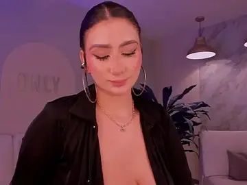Stripchat Adult Webcam of MaddisonLowe