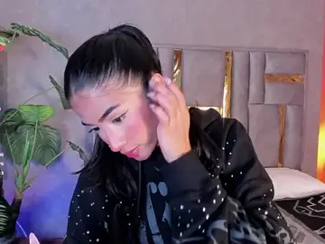 Stripchat Live Sex Cam of Tyla_Ks