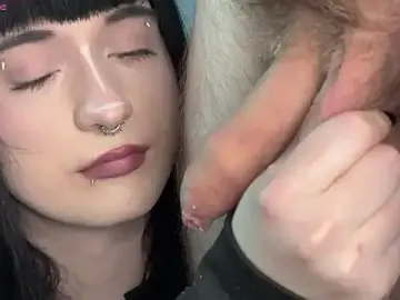 Stripchat Nude Webcam of Vailyreb_