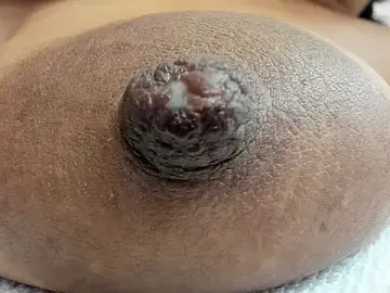 Stripchat Free Porn Cam of zara_lopez