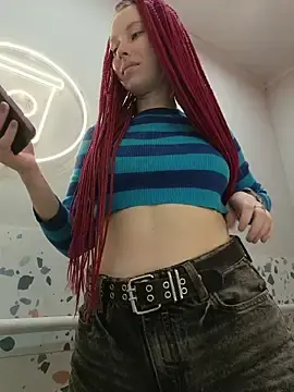 Stripchat Live Sex Cam of Frost_foxy