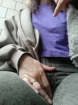 Stripchat Live Porn of Frost_foxy