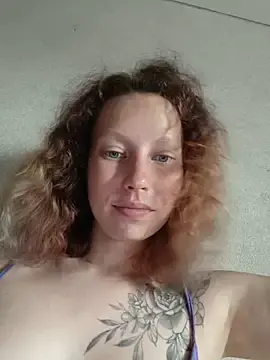 Stripchat Sex Cam of Frost_foxy