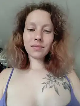 Stripchat Live Sex Cam of Frost_foxy