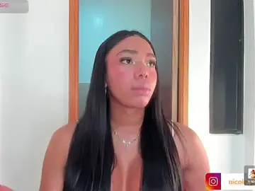 Stripchat Nude Webcam of Nicole_Paradise