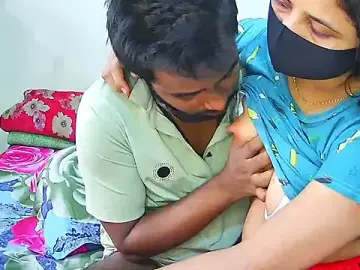 Stripchat Live Sex Cam of Younger_Couples