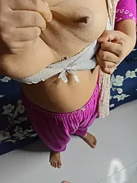 Stripchat Best Webcam of Younger_Couples