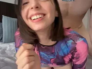 Stripchat Live Sex Cam of Morning_Stars
