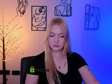 Stripchat Free Porn Cam of playful_sophie