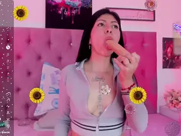 Stripchat Live Porn of Aily_star