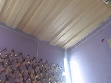 Stripchat Sex Cam of MARGOTFERRER