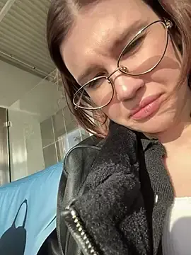 Stripchat Live Sex Cam of RinaCat