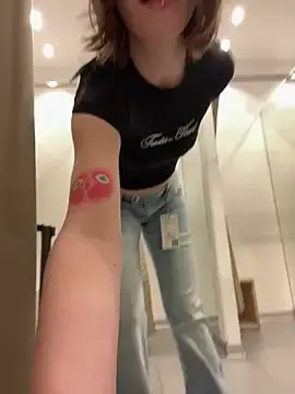 Stripchat Watch Live Sex Cams of RinaCat