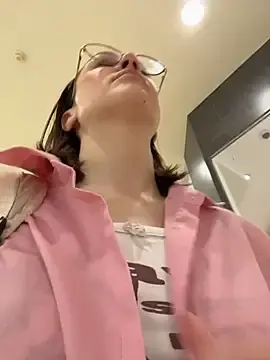 Stripchat Free Porn Cam of RinaCat