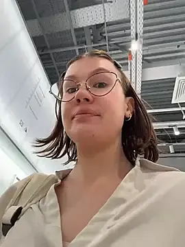 Stripchat Live Porn of RinaCat