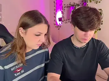 Stripchat Live Sex of RobertAndLinela