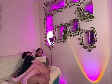 Stripchat Sex Chat of RobertAndLinela