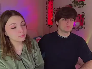 Stripchat Best live sex cam show of RobertAndLinela