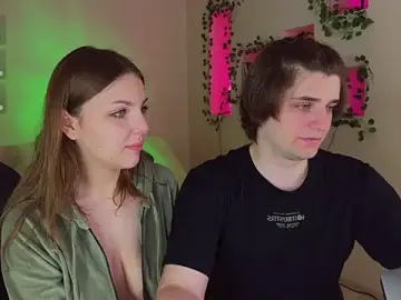 Stripchat Sex Cam of RobertAndLinela