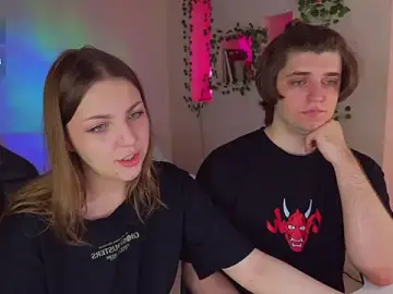 Stripchat Live Sex of RobertAndLinela
