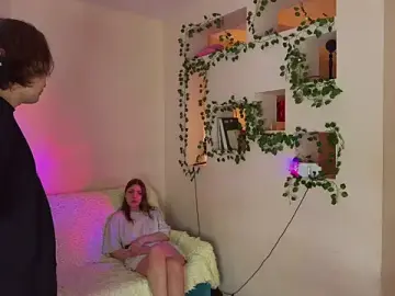 Stripchat Free Live Porn of RobertAndLinela