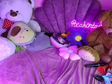 Stripchat Sex Cam of Pocahontascute_33