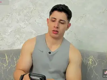 Stripchat Live Porn of Johan_Williams_07