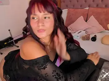 Stripchat Nude Webcam of Miiaa_jones