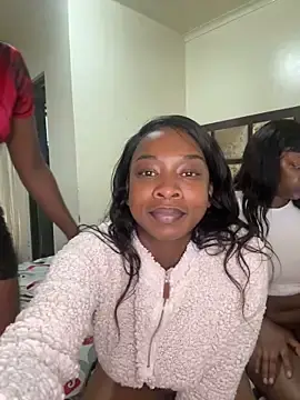 Stripchat Live Sex Cam of Hotcouch