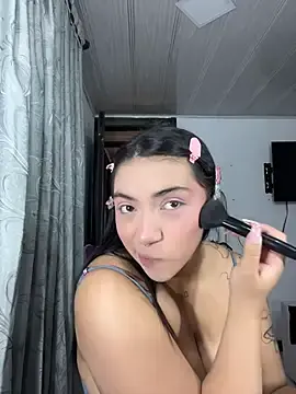 Stripchat Live Sex Cam of Christine_harper