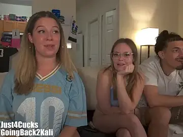 Stripchat Nude Webcam of boomboomr00m