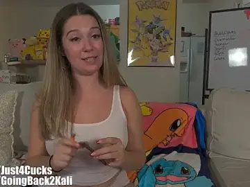 Stripchat Free Porn Cam of boomboomr00m