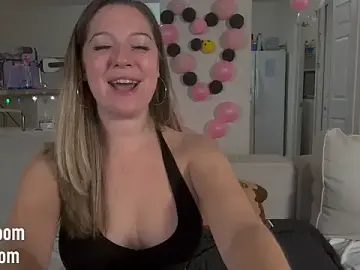 Stripchat Adult Video Chat of boomboomr00m