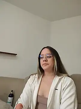 Stripchat Watch Live Sex Cams of Dani_javi