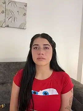 Stripchat Free Porn Cam of KallyMyller1