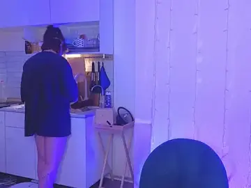 Stripchat Watch Live Sex Cams of Radiants_two