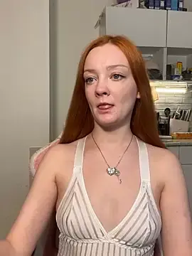 Stripchat Nude Webcam of Radiants_two