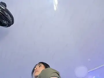 Stripchat Live Sex Cam of GiselOrtiz