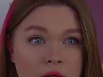 Stripchat Best live sex cam show of CrystalLyons