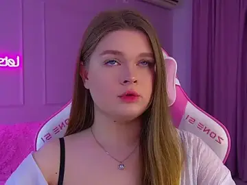 Stripchat Adult Video Chat of CrystalLyons